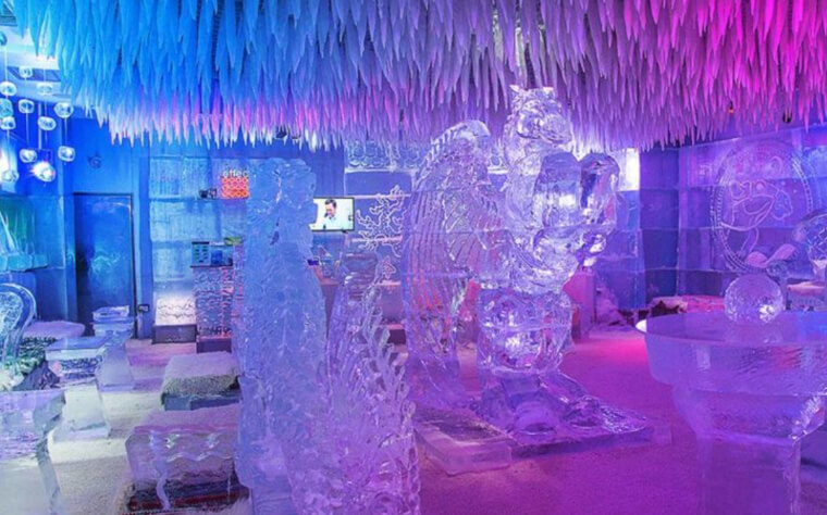 Dubai's Lounge Entirely Made of Ice
