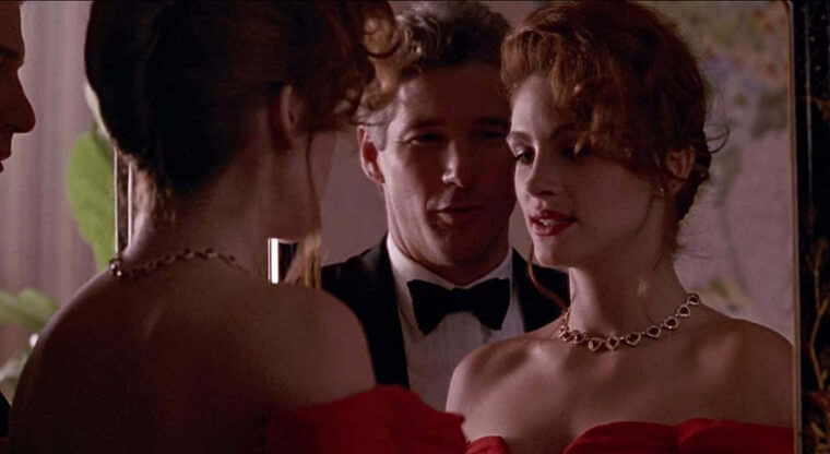 Julia Robert's $1. 35m Teardrop Necklace